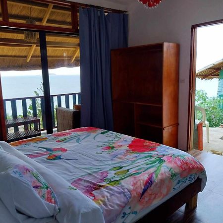 Miley Lodging Restobar New Busuanga Dış mekan fotoğraf