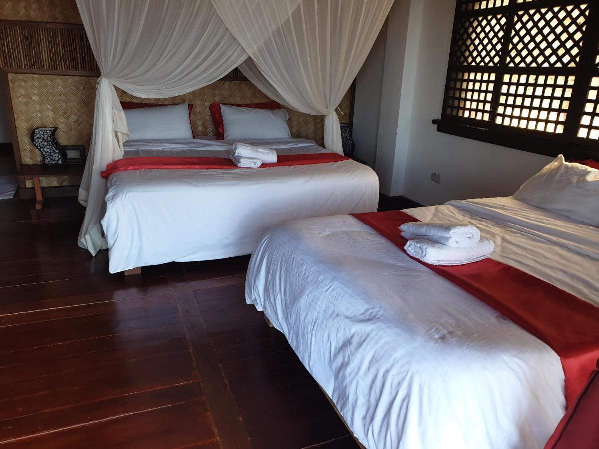 Miley Lodging Restobar New Busuanga Dış mekan fotoğraf