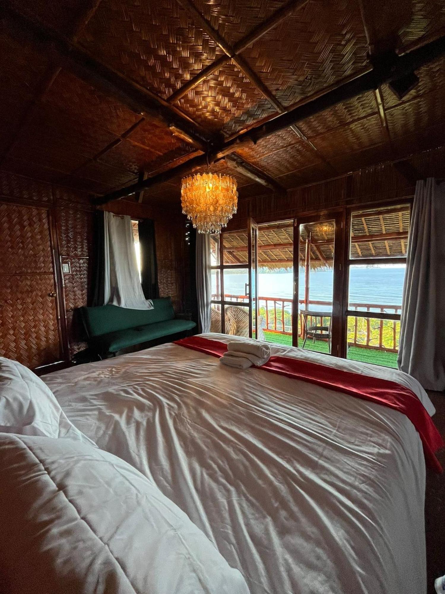 Miley Lodging Restobar New Busuanga Dış mekan fotoğraf