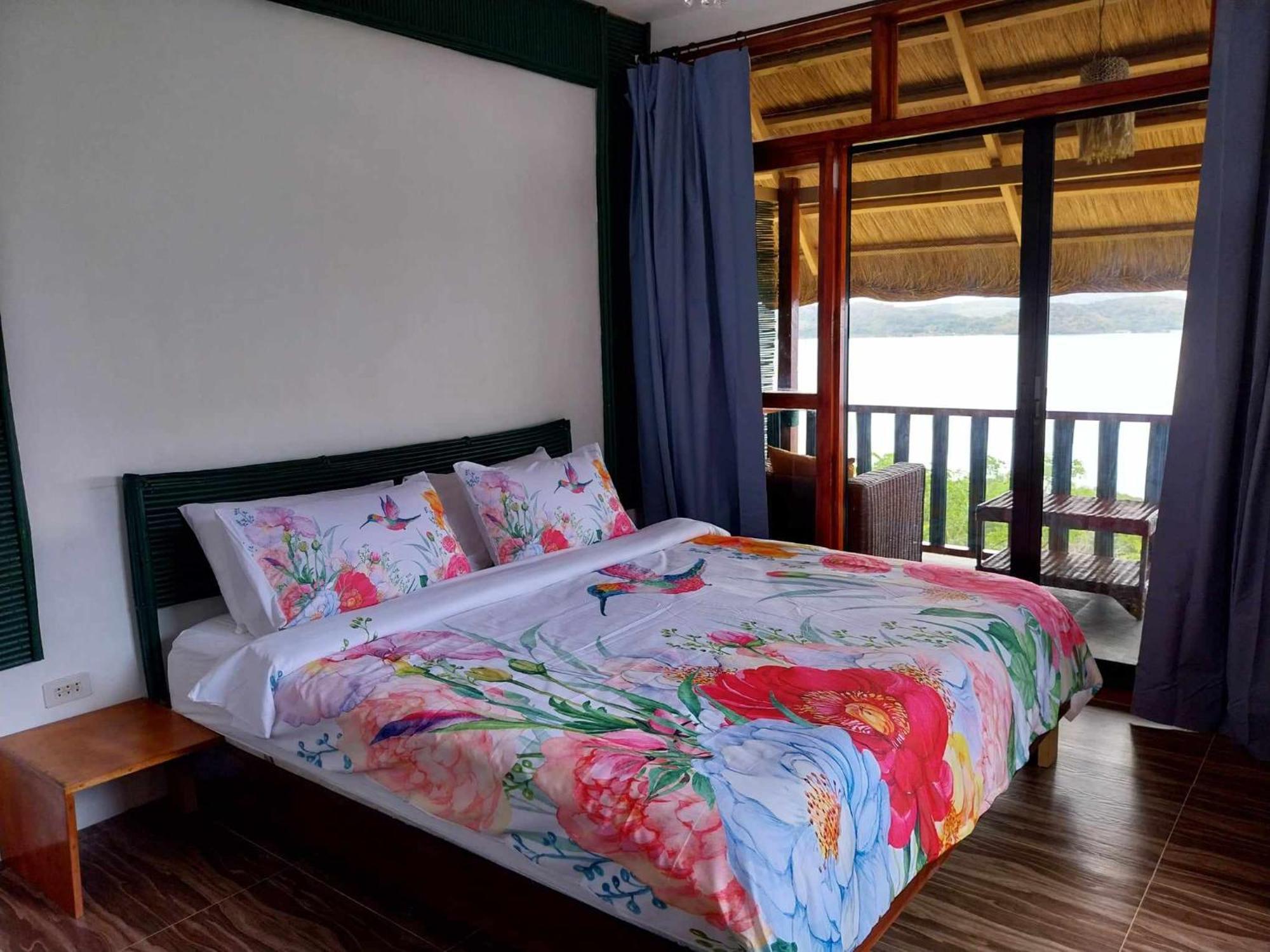 Miley Lodging Restobar New Busuanga Dış mekan fotoğraf