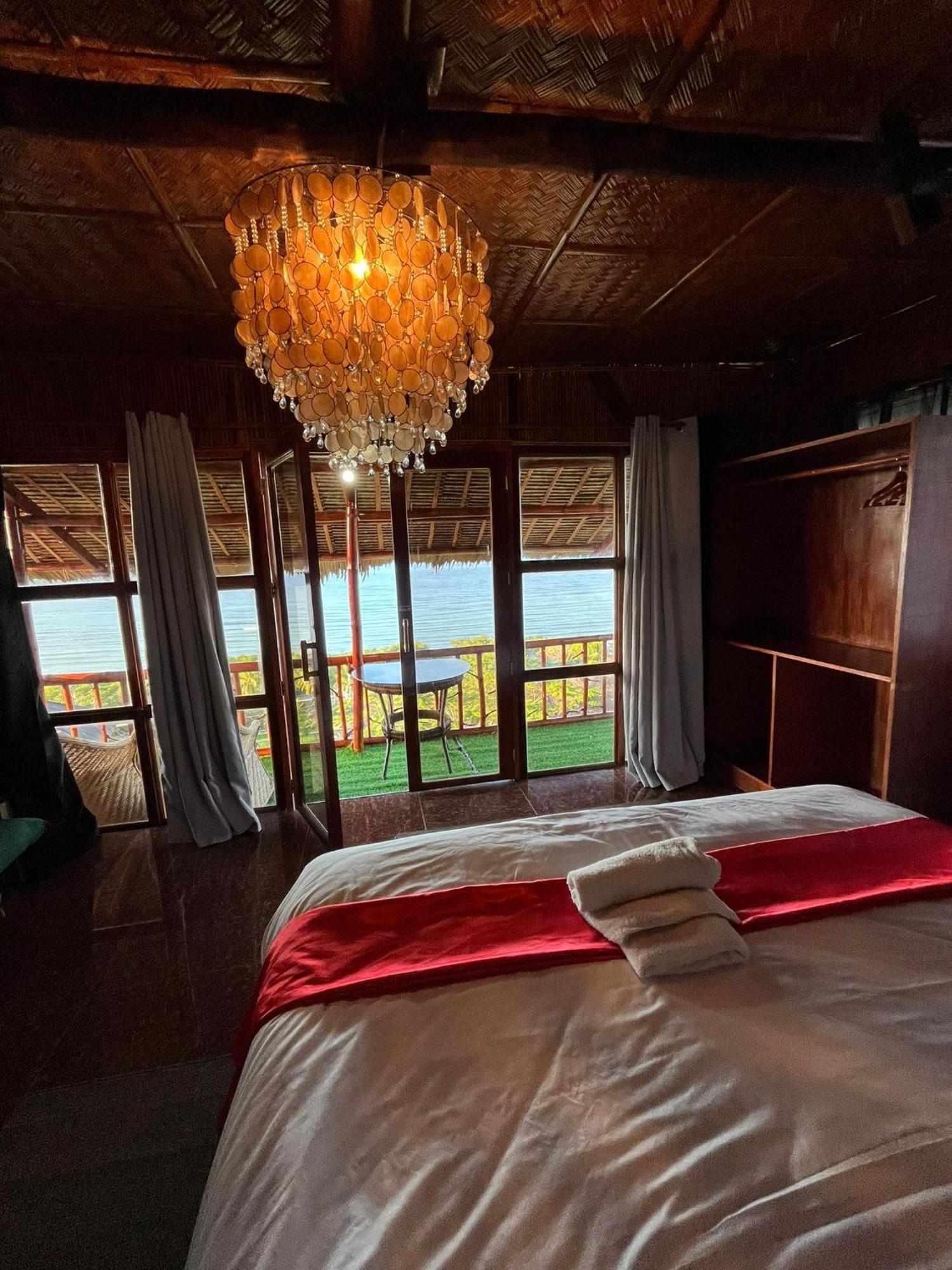 Miley Lodging Restobar New Busuanga Dış mekan fotoğraf